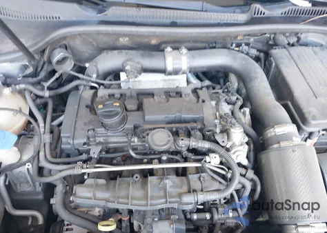 2007 Volkswagen Gti 2-Door/Fahrenheit z USA, uszkodzony, nr VIN WVWFV71K37W239019